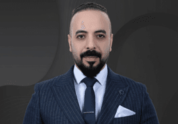 المستشار القانوني إبراهيم قرشي